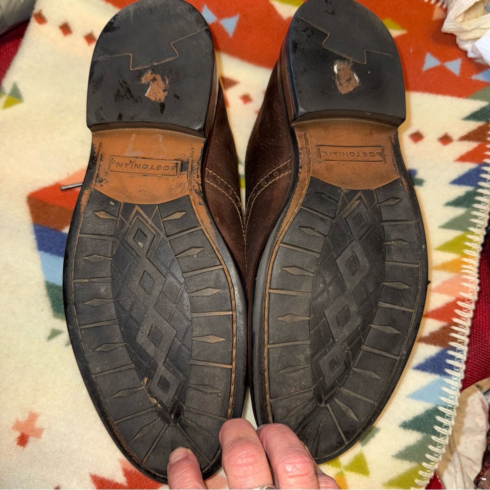 Bostonian Men's Dark Brown Leather Oxfords - Picture 3 of 5